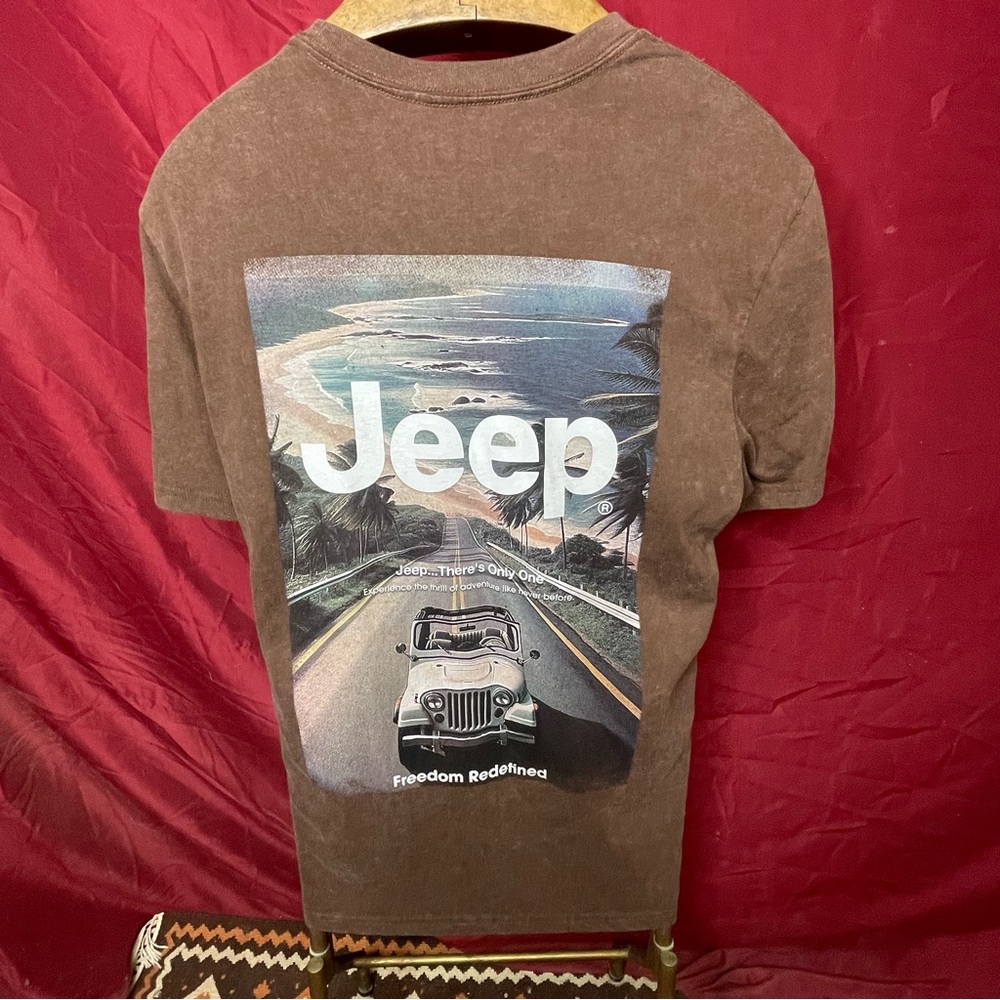 Jeep Freedom Redefined Double Sided Thrill Adventure Washed Brown Tee Medium